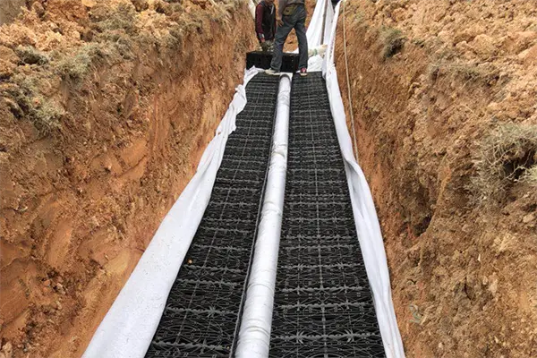 High void ratio (95%) modular stormwater tanks compared to gravel trenches